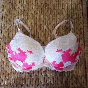 Victoria's Secret Push-Up Bra 34DD